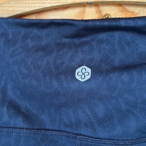 Navy blue Leopard print leggings with pockets